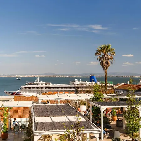 Alfama 4Br Retreat With River Views Wac Appartement Lisboa