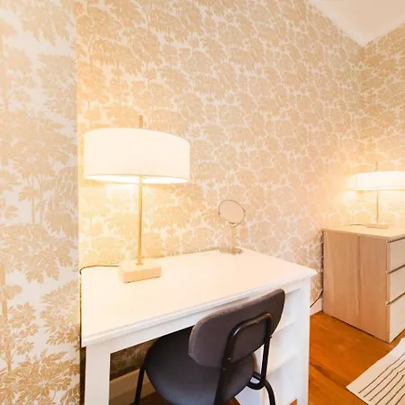 Alfama 4Br Retreat With River Views Wac