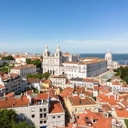 Alfama 4Br Retreat With River Views Wac